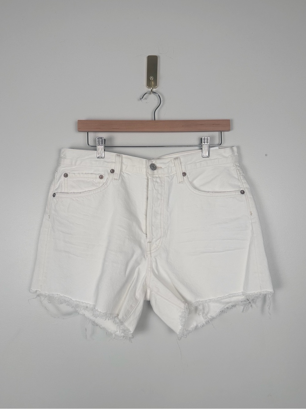AGOLDE Panna Cotta Parker Long Jean Shorts - Picture 3 of 8